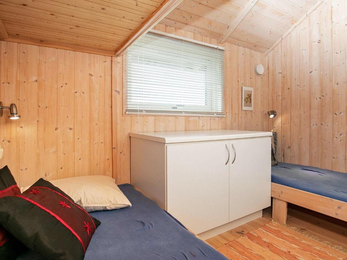 Three-Bedroom Holiday Home In Hojslev 4 Bøstrup Екстериор снимка